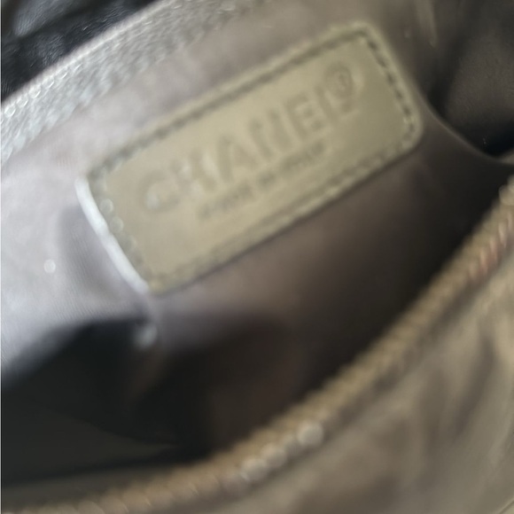 Vintage Black Chanel handbag - Picture 4 of 4